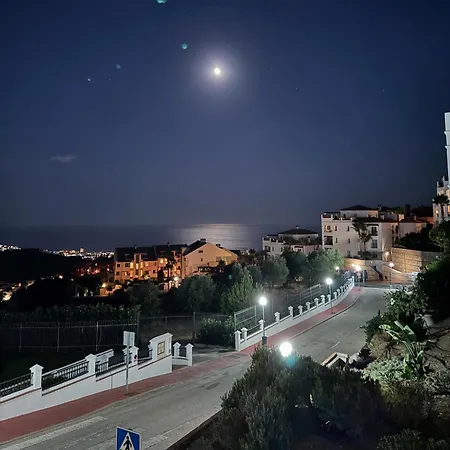 2 Bedroom Sitio De Calahonda, Mijas, 4 Pools! * Sitio de Calahonda