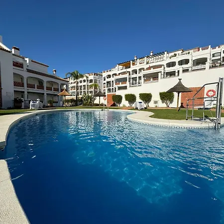2 Bedroom Sitio De Calahonda, Mijas, 4 Pools! Apartment